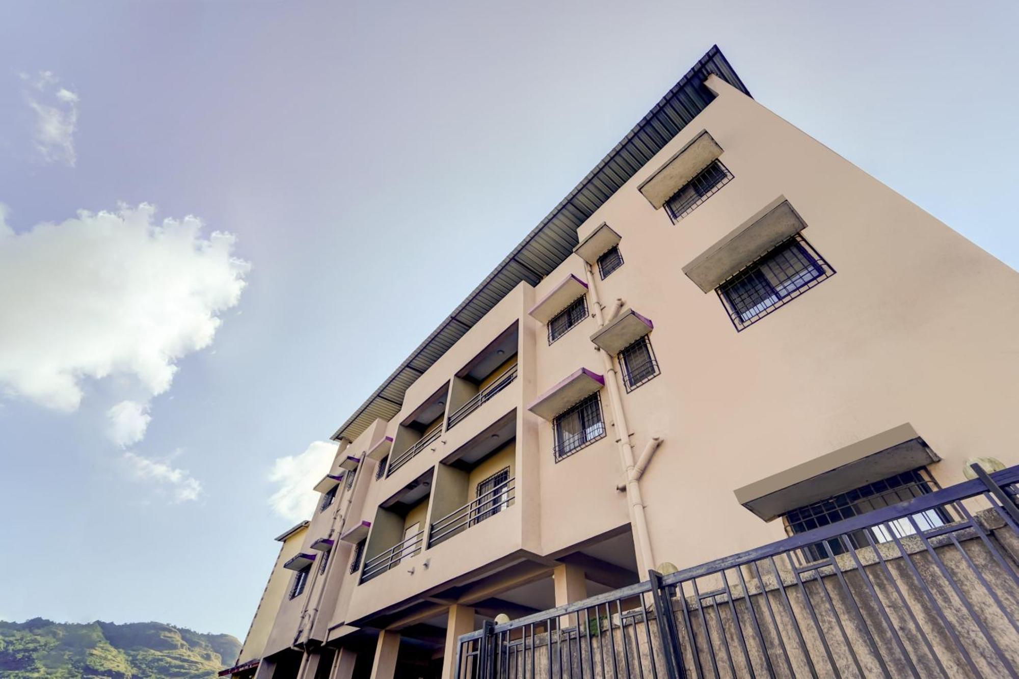 Hotel O Sai Residenci Лонавала Екстериор снимка