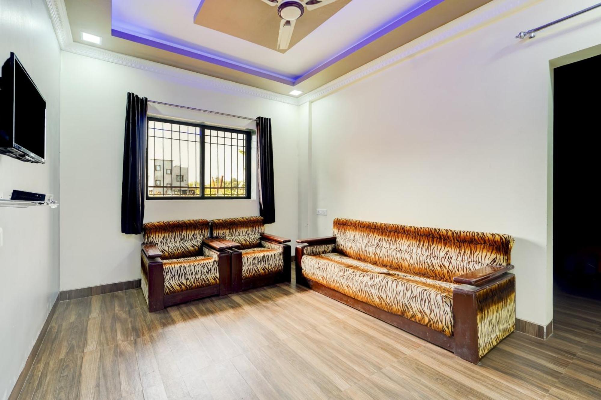 Hotel O Sai Residenci Лонавала Екстериор снимка